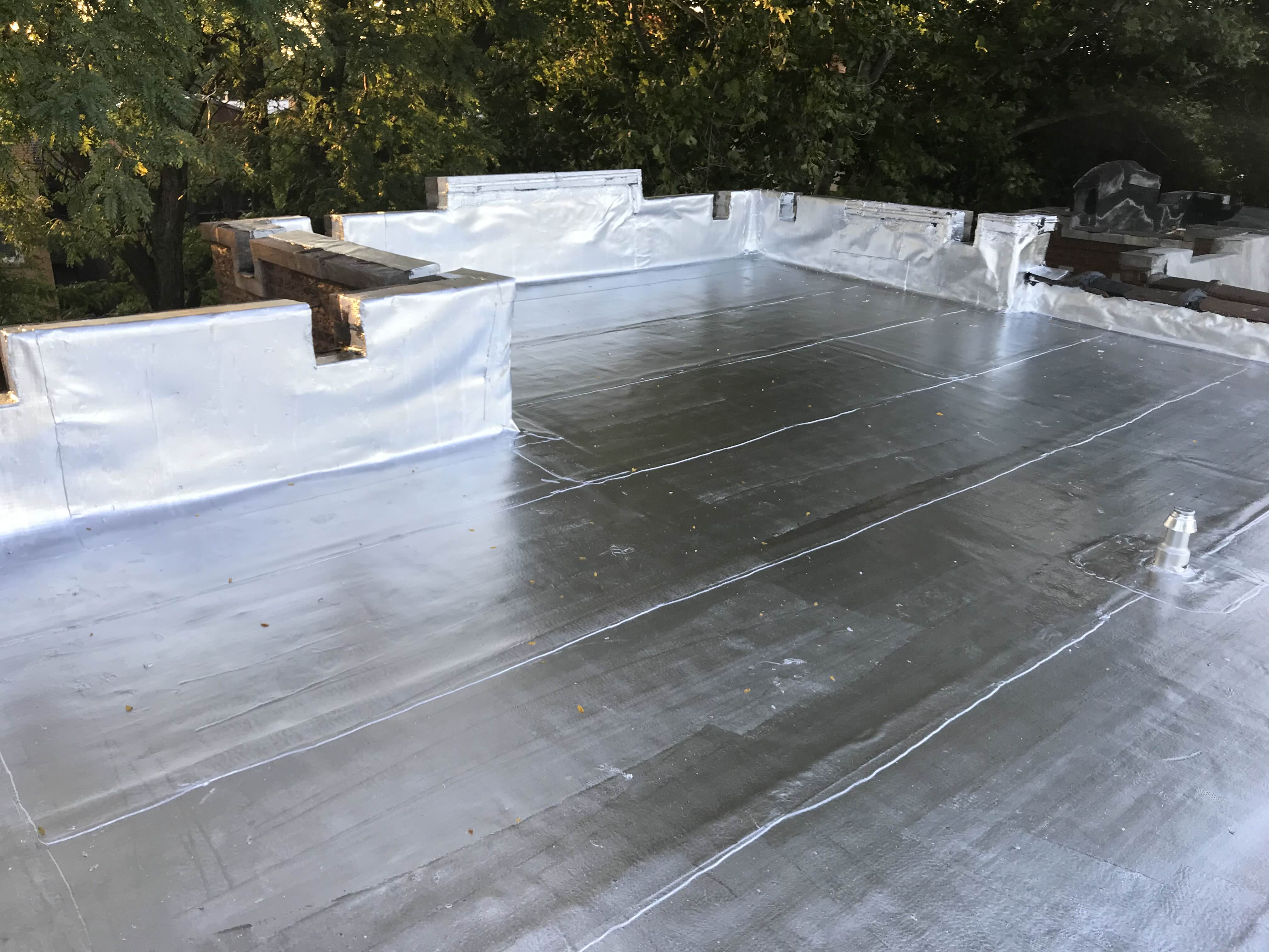 Professional roofing contractor work