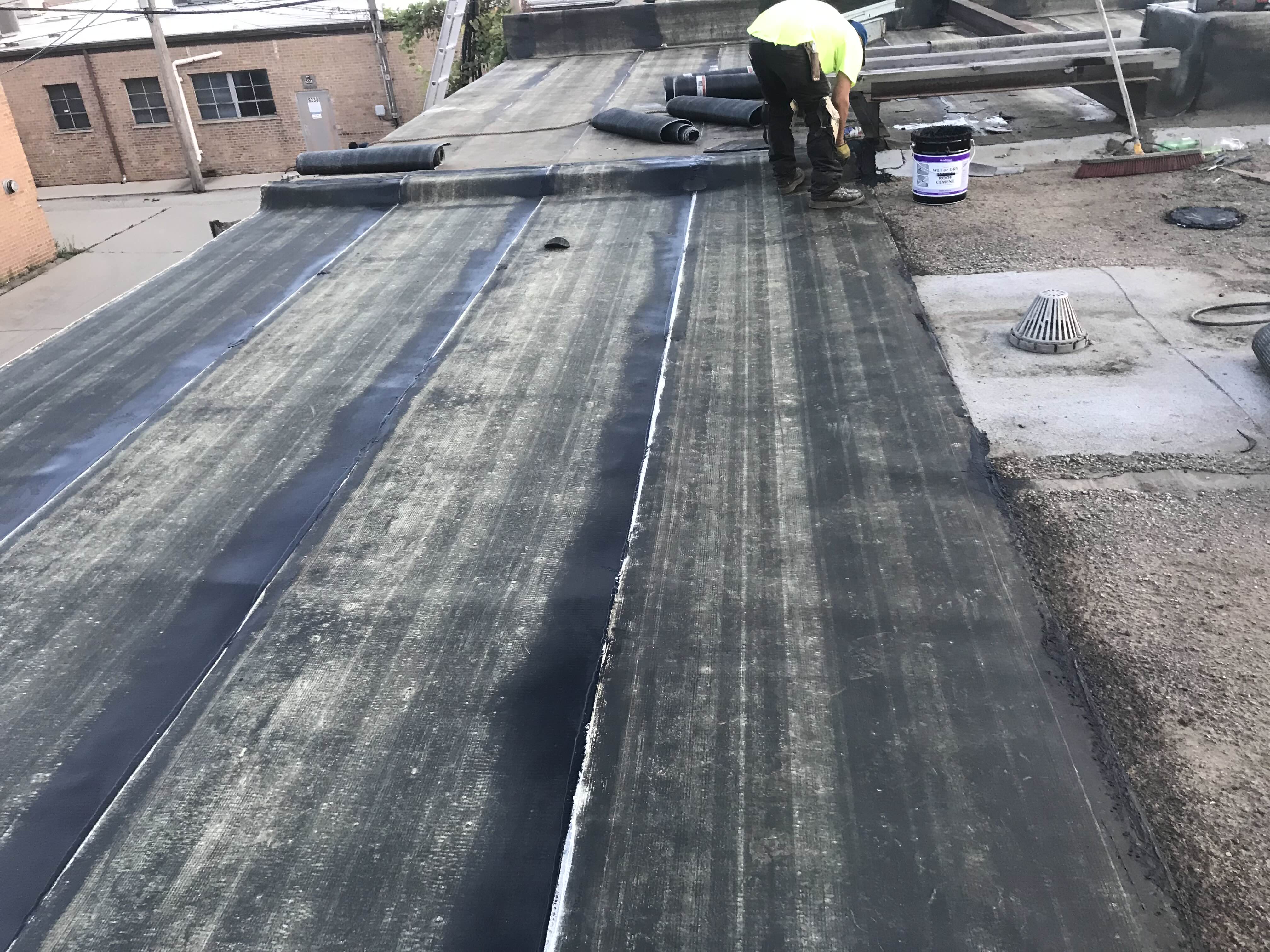 Professional roof installation Chicago